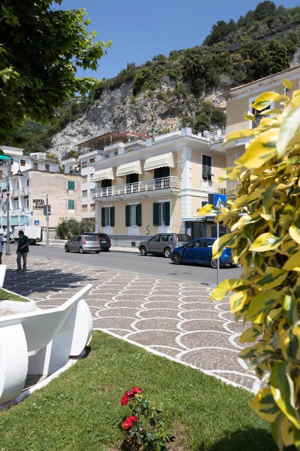 Sinonda Luxury Apartment Maiori Extérieur photo